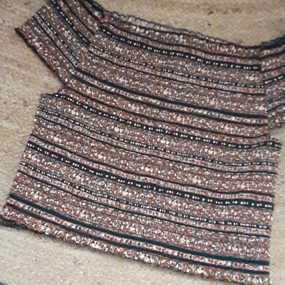 Off shoulder fall top - Picture 2 of 4